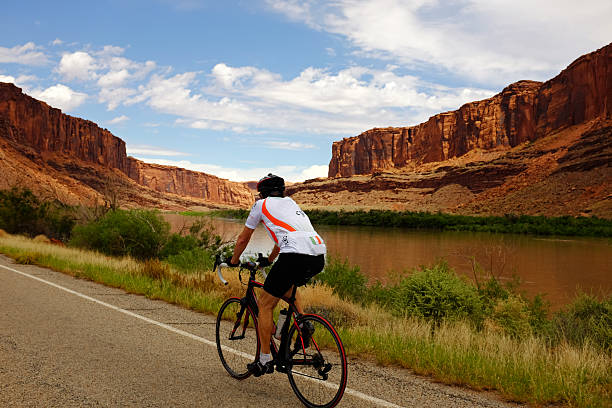 electric bike Rider next to the grand canyon